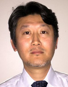 生木俊輔 先生